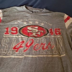 San Francisco 49ers long sleeve t-shirt good condi